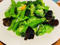 橄榄油炒田园时蔬-大树餐厅(大悦城店)