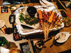 -何师烧烤Pro ·江湖川菜·小龙虾·精酿(太古里旗舰店)