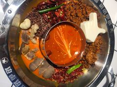 -贤合庄卤味火锅(时代广场店)