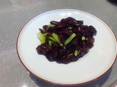 木耳炒芹菜-宴会中心