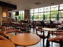 大堂-星巴克(上海汇锦里店)