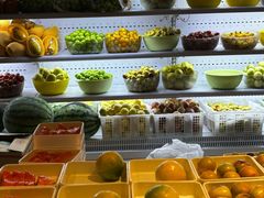 -涨巢·潮玩水疗局