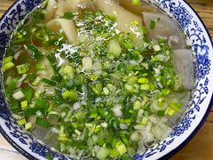 -陇上全荟兰州传统牛肉面(延吉路店)