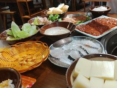 -黔有有贵州酸汤夺夺粉火锅(五味十字店)