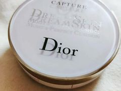 -Dior迪奥(上海世茂广场店)