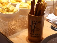 -李犟大爆鳝面·手工蟹黄包(湖滨西湖店)