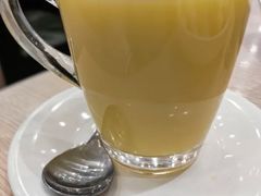 -佰搭果·广式茶餐厅(西华路店)