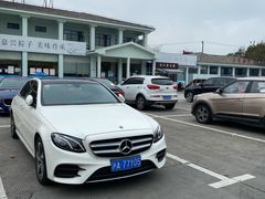 -淀山湖服务区餐厅