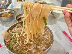 -正宗杨记普洱酸醋米线(总店)
