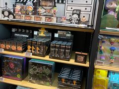 -泡泡玛特POPMART(大卫城店)