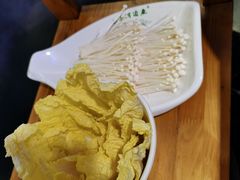 -小小河边鱼(天润城店)