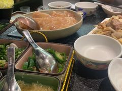 -得意咚瓜·顺德鱼生·冬瓜火锅(深圳首店)