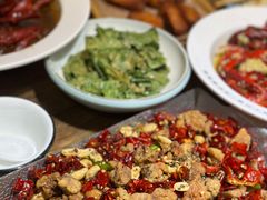 -叶派龙虾•招牌香辣蟹·海鲜(中海国际店)