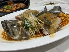 -万龙洲海鲜(大兴绿地缤纷城店)