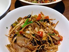 -老湘村·湖南土菜(天河维多利店)