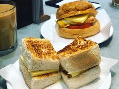 鮮油奶多-华嫂冰室(尖沙咀店)