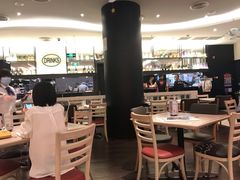 大堂-必胜客(东大桥店)