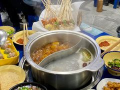 -马路边边·成都串串(翠柏路店)