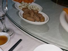 -戈尔登酒店·满堂彩咖啡厅