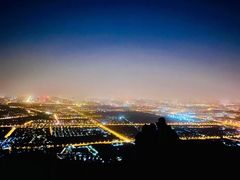 -鬼笑石后山停车场
