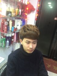 -孙嘉专业美容美发