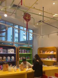 -玩元素·家庭游乐成长中心(香格里拉店)