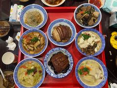 -蓝田九大碗民俗食府(蓝田店)