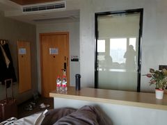 -闲隅江景艺术酒店(解放碑洪崖洞总店)