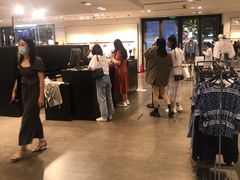 -ZARA(恒隆广场店)