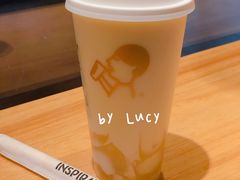 纯绿妍牛乳茶底-喜茶(上海正大广场店)