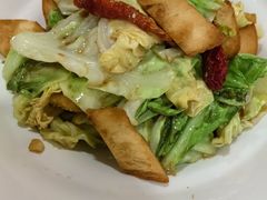 -汗腾格里·风味餐厅(新疆驻京办店)