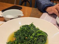 -黄泥岗·地道湖北菜(奥特莱斯店)