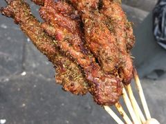 -劳动公园新疆人烤腰子