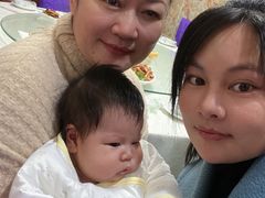 -爱的果实月嫂育婴师(世纪东方店)