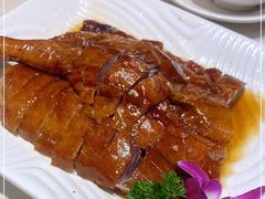 -香港新发烧腊茶餐厅(水围店)