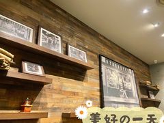 -星巴克(济南美莲广场店)