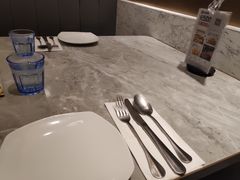 -必胜客(滨江店)