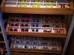-名创优品(中原万达2F店)