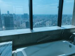 -上海龙之梦万丽酒店