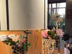 -卡普里披萨·牛扒·下午茶