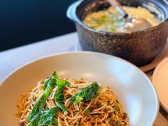 油鸡枞炒饵丝-半山腰·云南菜(侨福芳草地店)
