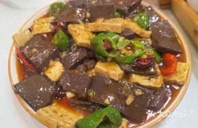 Blood and Tofu Stir-fry