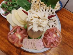 -受气牛肉·耙牛肉火锅(水晶郦城店)