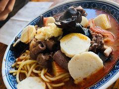-亚忠小吃店(曾厝垵店)