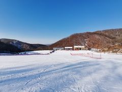 -五家山森林公园滑雪场