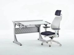 -康朴乐儿童学习桌椅(蓝色港湾店)