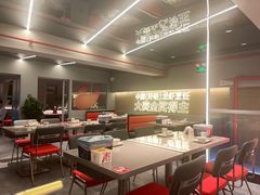 -龙巢盱眙龙虾·牛蛙·烧烤宵夜(八卦岭店)