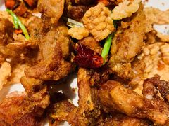 避风塘金蒜脆牛蛙-避风塘(宝山万达店)