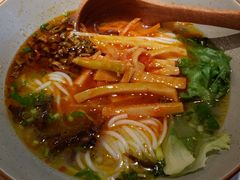 -百春原湖南牛肉粉(百联世纪店)