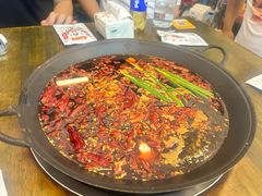 -黄潇洒老火锅(九眼桥宏济巷店)